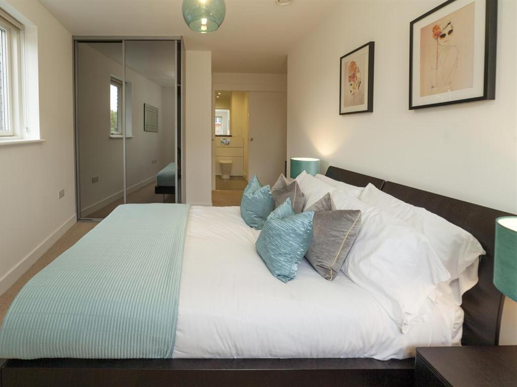 Exclusive Tower Bridge Apartment ลอนดอน ภายนอก รูปภาพ