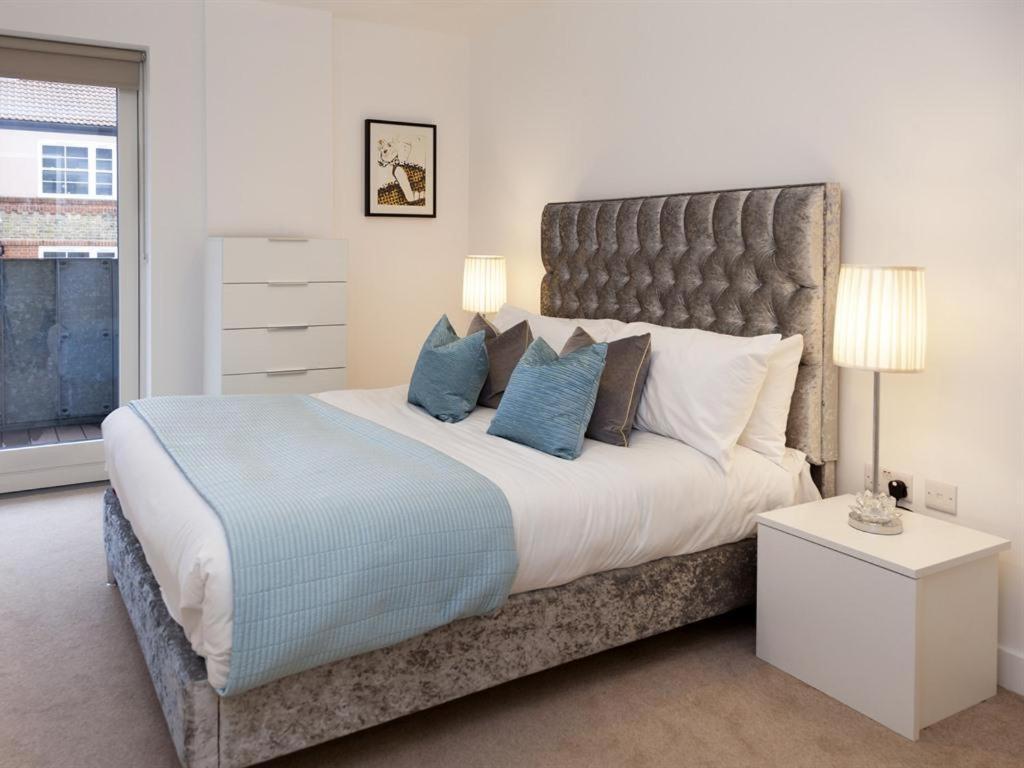 Exclusive Tower Bridge Apartment ลอนดอน ภายนอก รูปภาพ